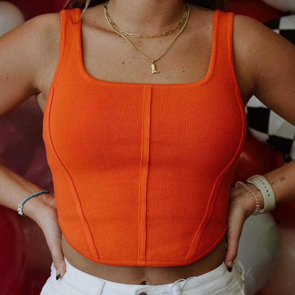 ARITZIA BABATON SHAPER FIT SCOOP NECK RIB KNIT TANK Fitted Crop Bustier Small